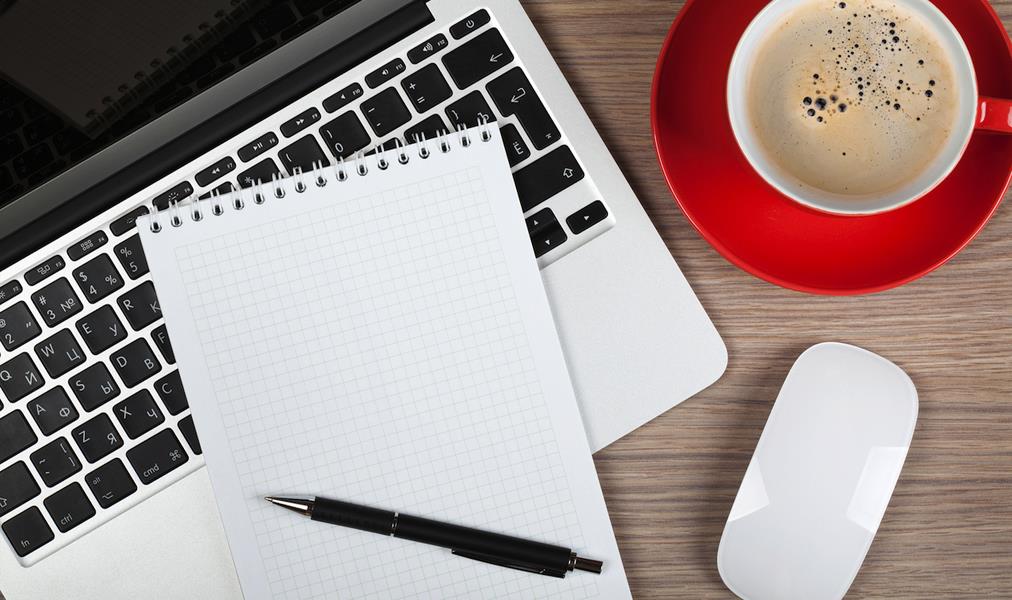 İNSANLAR SOSYAL MEDYADA NE KADAR ZAMAN HARCIYOR?